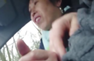 порно видео Naughty Nesty причудливый для двух кранов одновременно